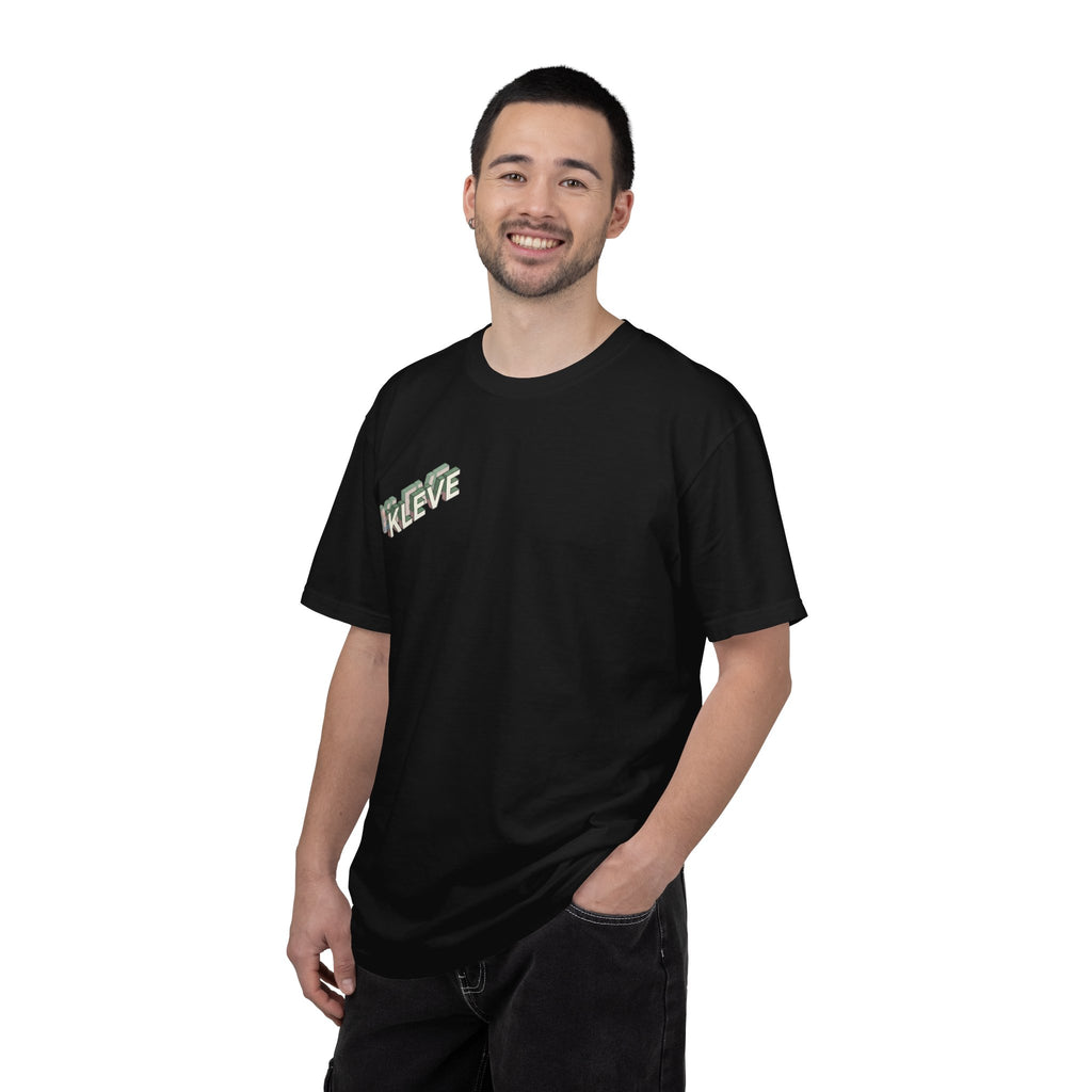 Motivational 'Believe' Tee — Minimal Chest Script Graphic T-Shirt